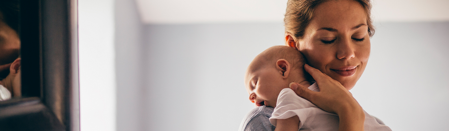 ¿Influye la salud oral de una madre en la de su bebé?