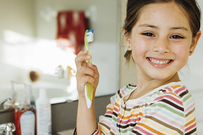 Dientes amarillos en niños